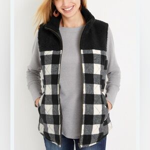 Maurices Black Buffalo Plaid Sherpa Block Vest Womens Medium Wool Blend Full Zip